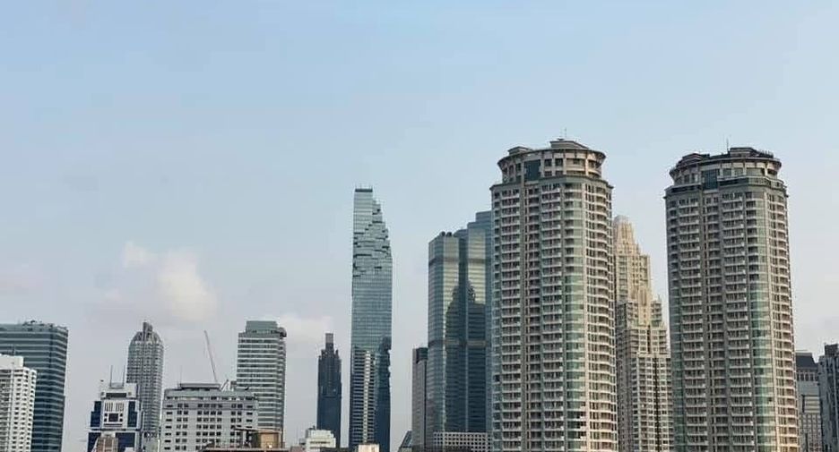 For rent 2 bedrooms condo in Sathon, Bangkok