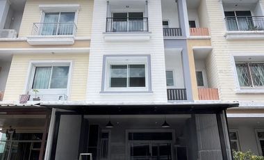 ขาย 3 ห้องนอน ทาวน์เฮ้าส์ ใน ยานนาวา, กรุงเทพฯ