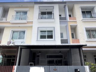 ขาย 3 ห้องนอน ทาวน์เฮ้าส์ ใน ยานนาวา, กรุงเทพฯ