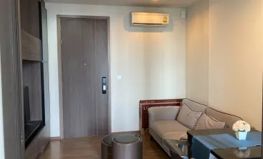 À louer studio condo à Khlong Toei, Bangkok