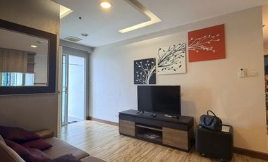出租 和 出售 1 卧室 公寓 在 Huai Khwang, 曼谷