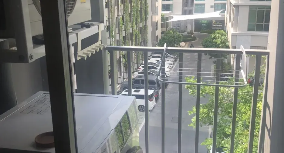 For sale 1 bed condo in Watthana, Bangkok