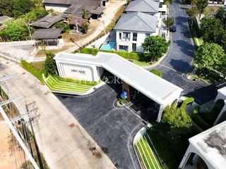 For sale 4 ベッドルーム house in Bang Lamung, Chonburi