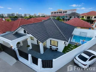 For sale 3 bedrooms villa in Bang Lamung, Chonburi