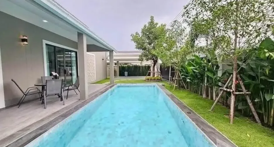 For sale 3 ベッドルーム villa in Bang Lamung, Chonburi