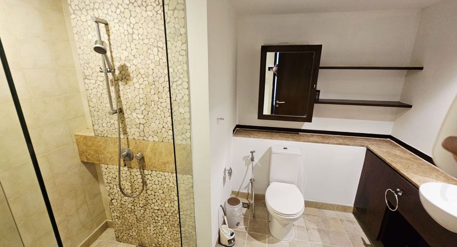 For sale and for rent 1 bed condo in Bang Lamung, Chonburi