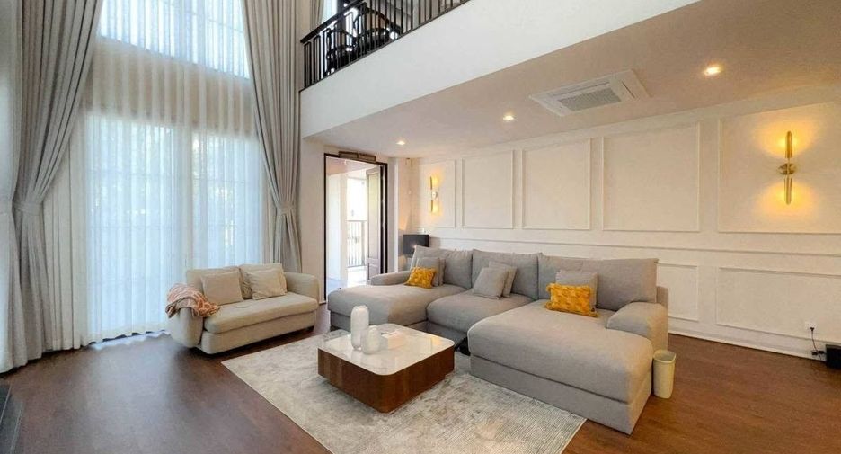 Casa en venta de 4 habitaciones en Bang Lamung, Chonburi