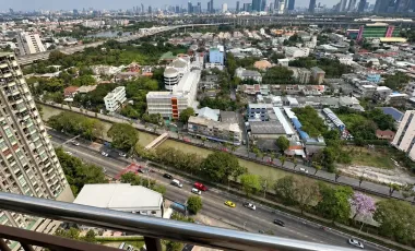 For sale 2 bedrooms condo in Bang Kapi, Bangkok