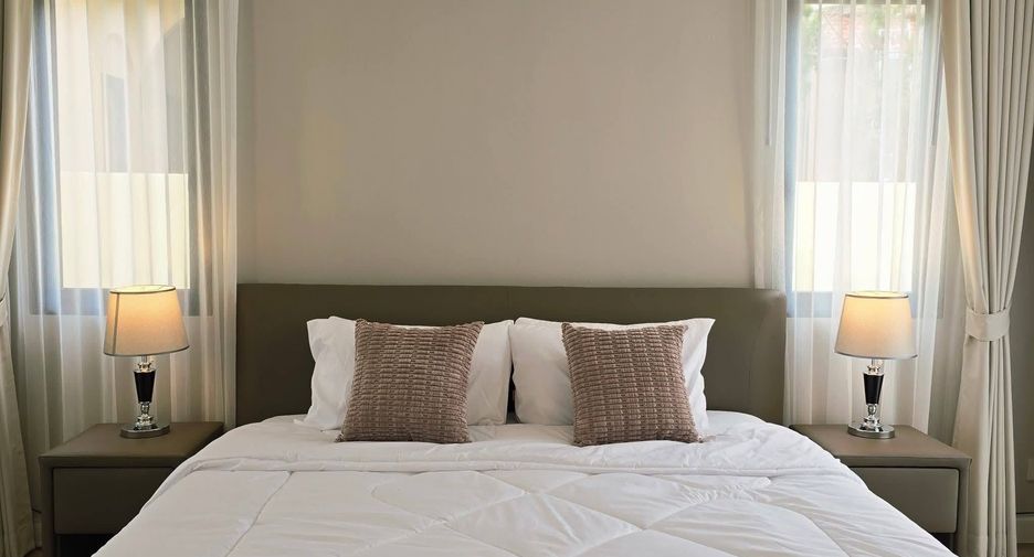 For rent 3 bedrooms villa in Huay Yai, Pattaya