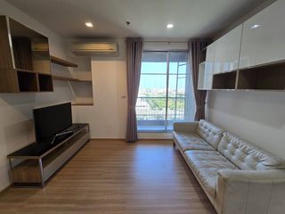 Продажа 2 спальни кондо в Пхра Кханонг, Бангкок