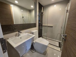 Продажа 2 спальни кондо в Пхра Кханонг, Бангкок