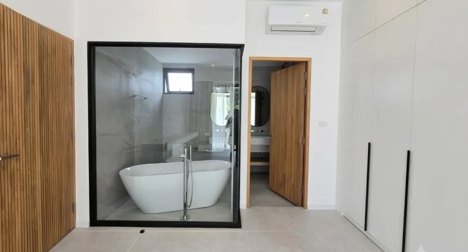 For rent 3 bedrooms villa in Ko Samui, Surat Thani