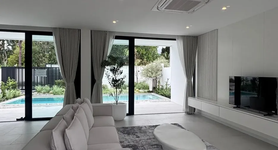For rent 3 bedrooms villa in Ko Samui, Surat Thani