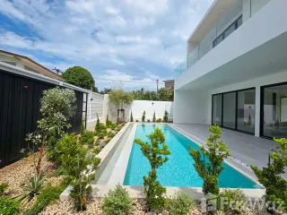 For rent 3 bedrooms villa in Ko Samui, Surat Thani