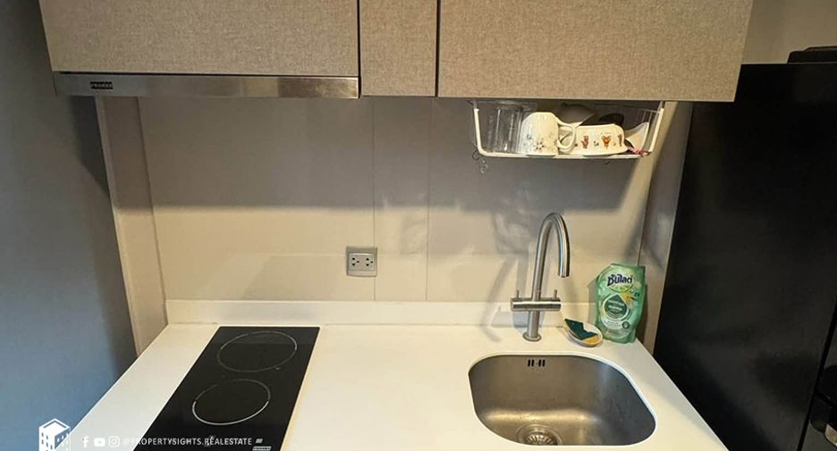 For rent 1 bed condo in Huai Khwang, Bangkok