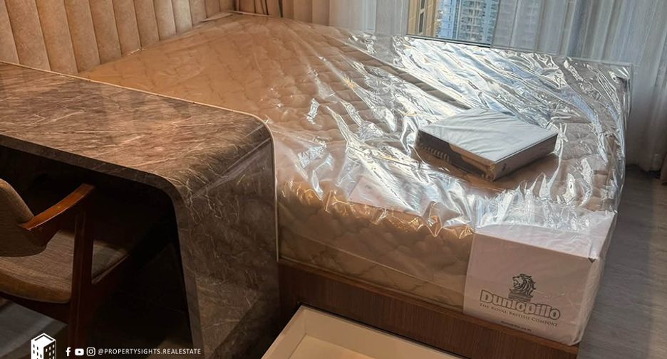 For rent 1 bed condo in Huai Khwang, Bangkok