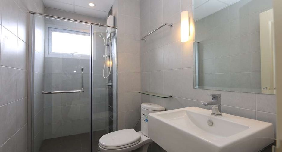 À louer 2 chambres condo à Mueang Chiang Mai, Chiang Mai