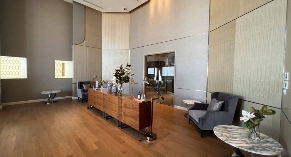 Condo en alquiler de 1 habitaciones en Khlong San, Bangkok