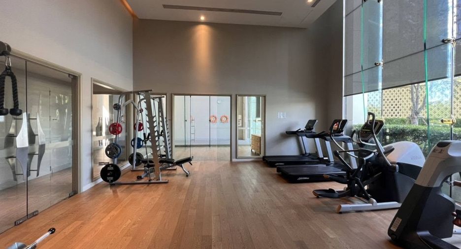 Condo en alquiler de 1 habitaciones en Khlong San, Bangkok