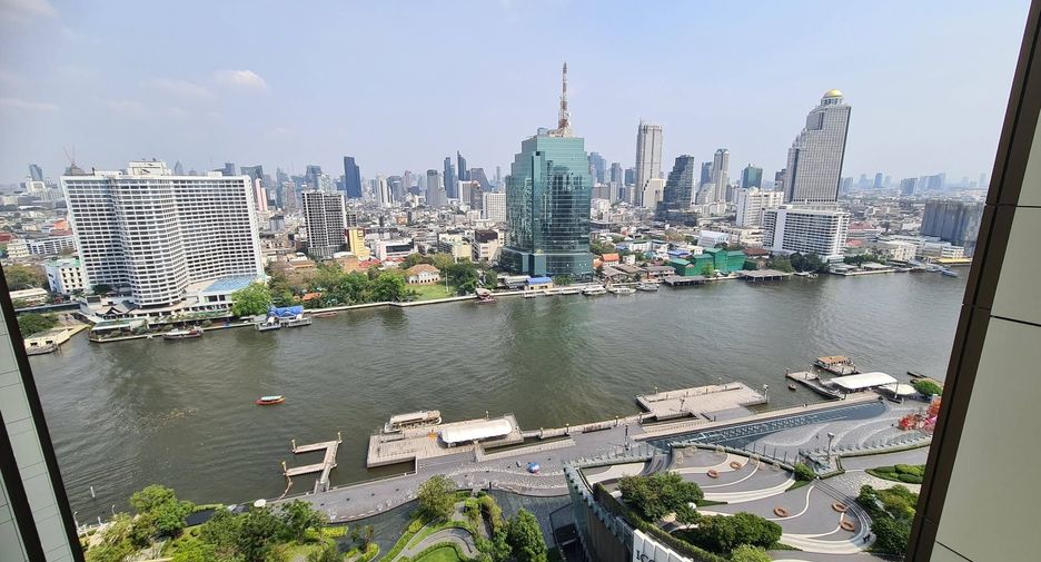Condo en alquiler de 1 habitaciones en Khlong San, Bangkok