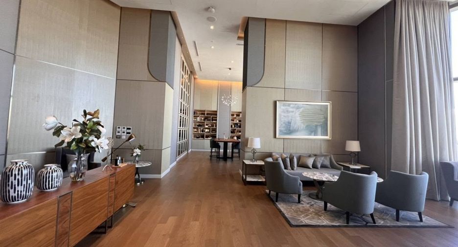 Condo en alquiler de 1 habitaciones en Khlong San, Bangkok