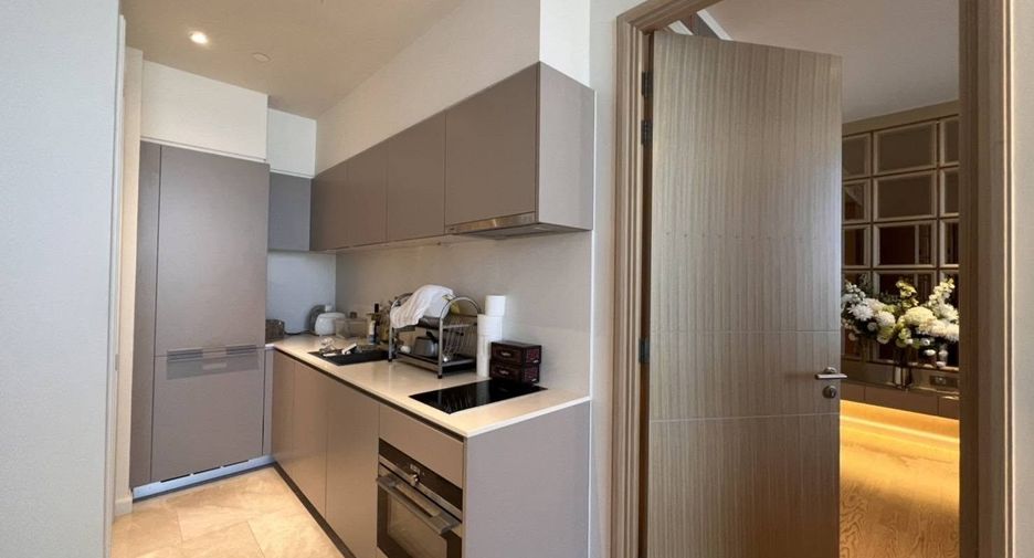Condo en alquiler de 1 habitaciones en Khlong San, Bangkok