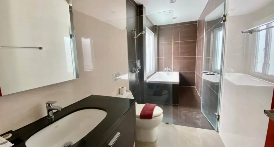 À louer 3 chambres villa à Bang Lamung, Chonburi