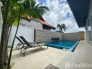À louer 3 chambres villa à Bang Lamung, Chonburi