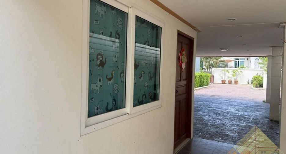 À vendre 6 chambres maison à Bang Lamung, Chonburi