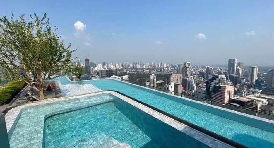 For rent 1 Beds condo in Bang Rak, Bangkok