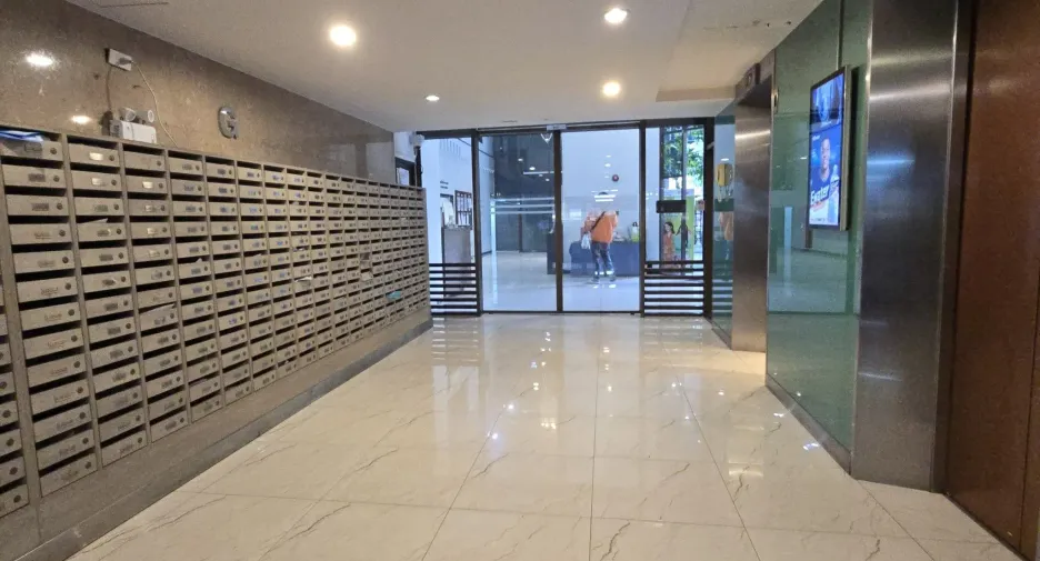 Wohnung zur Miete mit 1 Zimmer in Yan Nawa, Bangkok