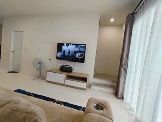 Reihenhaus zur Miete mit 2 Zimmer in Bang Phli, Samut Prakan