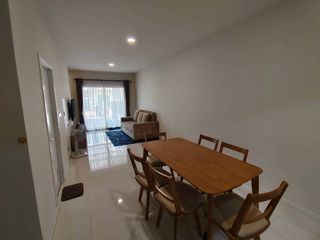Reihenhaus zur Miete mit 2 Zimmer in Bang Phli, Samut Prakan