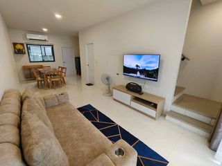 Reihenhaus zur Miete mit 2 Zimmer in Bang Phli, Samut Prakan