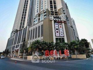 For sale 2 bedrooms condo in Huai Khwang, Bangkok
