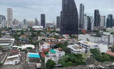 Продажа 1 кровать кондо в Кхлонг Тоеи, Бангкок