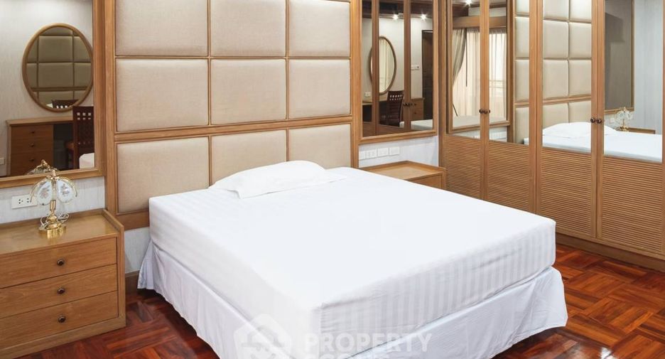 Apartment zur Miete mit 3 Zimmer in Watthana, Bangkok