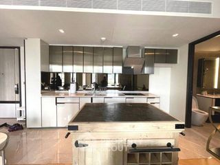 Condo en alquiler de 2 habitaciones en Watthana, Bangkok
