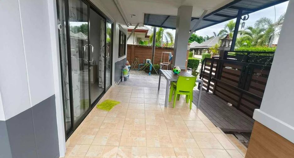 For rent 3 bedrooms house in Huay Yai, Pattaya