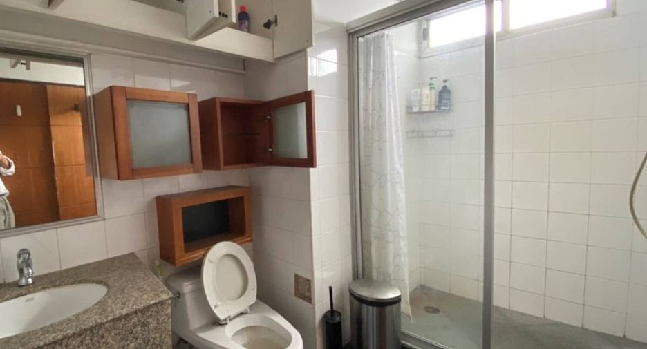 Condo en alquiler de 1 habitaciones en Watthana, Bangkok