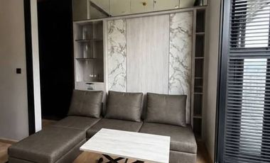 For rent 1 bed condo in Phaya Thai, Bangkok