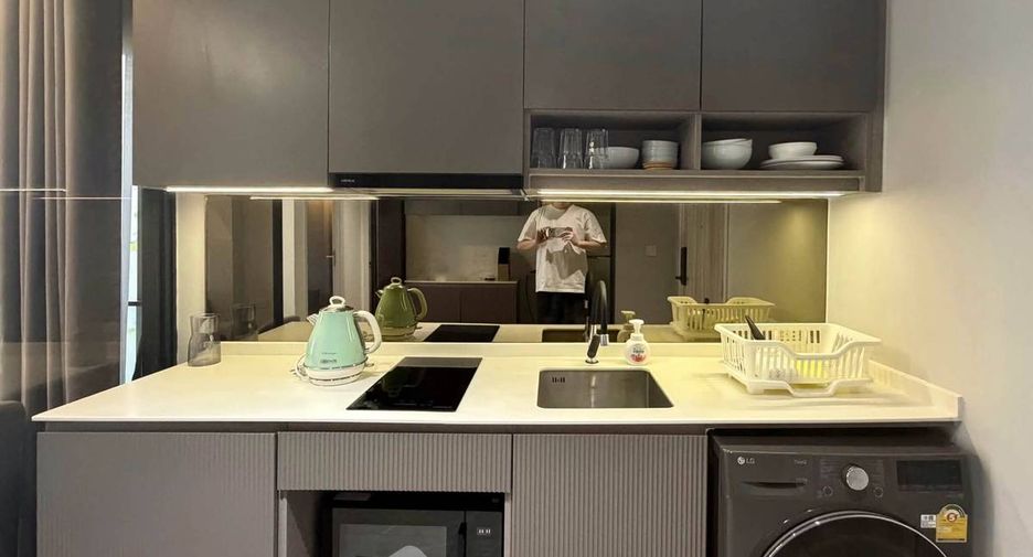 Condo en alquiler de 2 habitaciones en Watthana, Bangkok