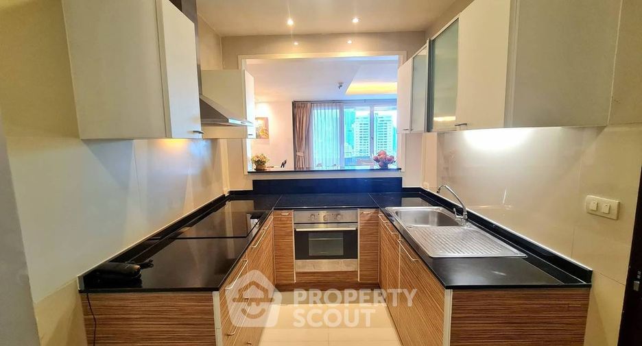 For rent 2 ベッドルーム apartment in Watthana, Bangkok