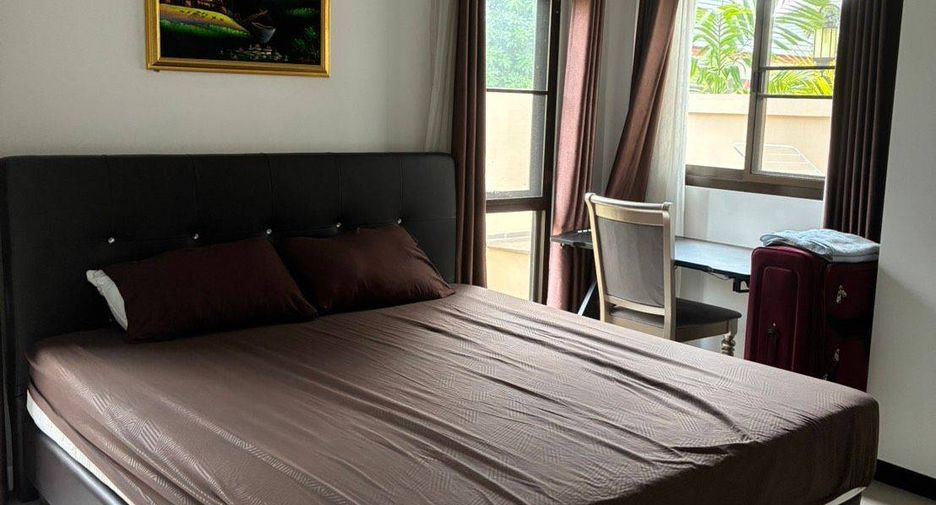 For rent 3 bedrooms house in Huay Yai, Pattaya