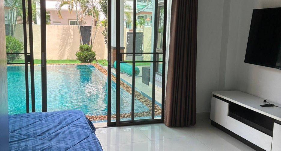 For rent 3 bedrooms house in Huay Yai, Pattaya