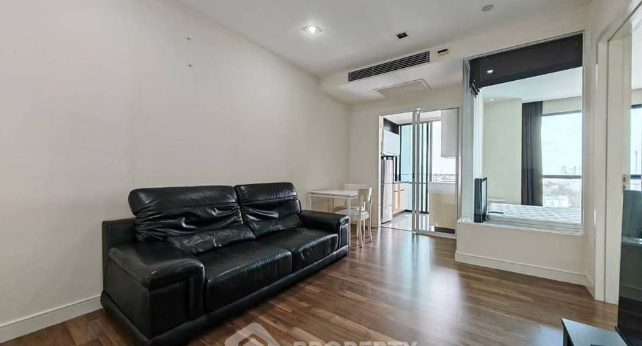 Wohnung zur Miete mit 1 Zimmer in Phra Khanong, Bangkok