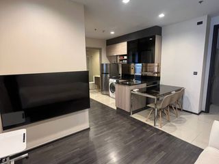 For rent 2 bedrooms condo in Huai Khwang, Bangkok