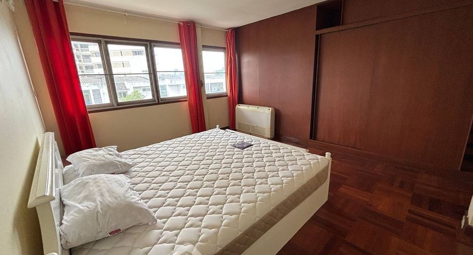 Apartment zur Miete mit 3 Zimmer in Khlong Toei, Bangkok