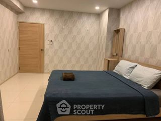 Wohnung zur Miete mit 2 Zimmer in Huai Khwang, Bangkok