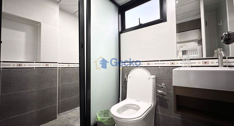 For rent 4 bedrooms house in Bang Lamung, Chonburi